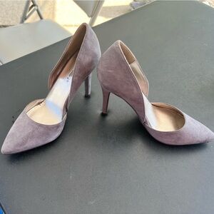 Gray suede pumps size 8